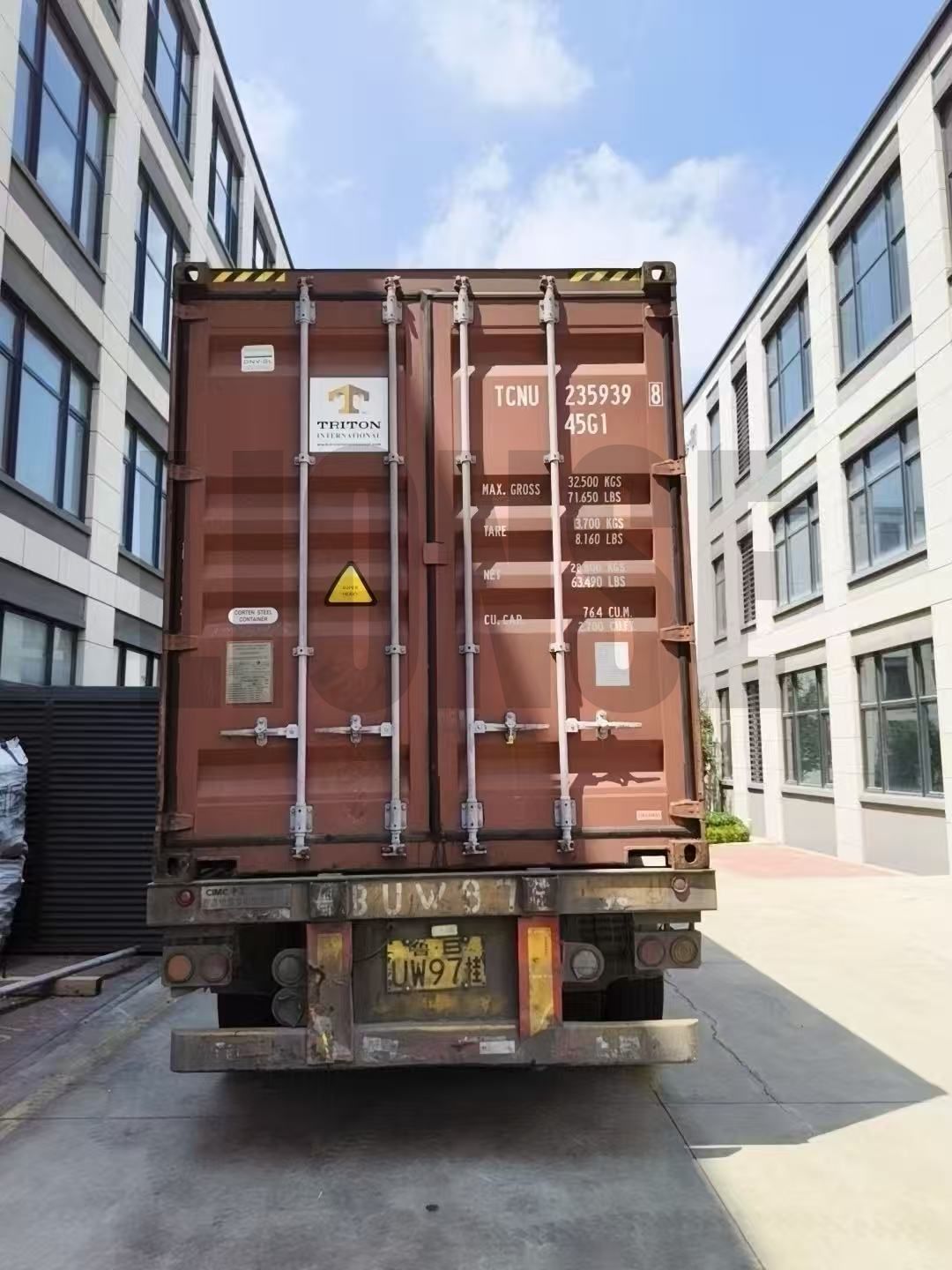LIONSE spedisce pezzi lavorati a CNC